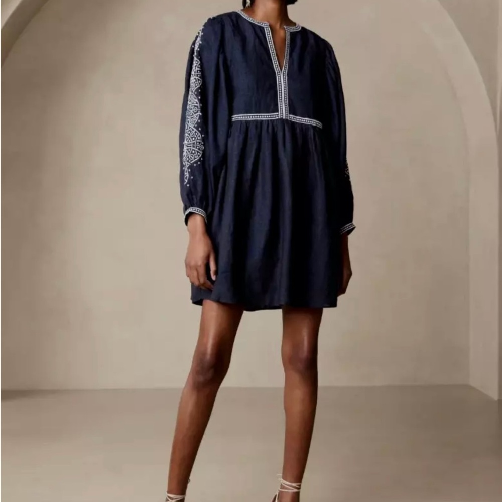 NWT Banana Republic Yara Embroidered Linen Mini Dress Indigo Size Small